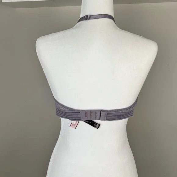 Victoria’s Secret Very Sexy Lace Halter Bralette - Picture 4 of 9